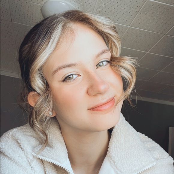 Meet your Posher, Rory - Picture 1 of 1